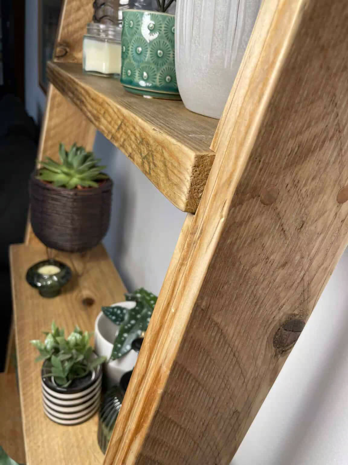 THE PISA - Reclaimed Wooden Ladder Shelves
