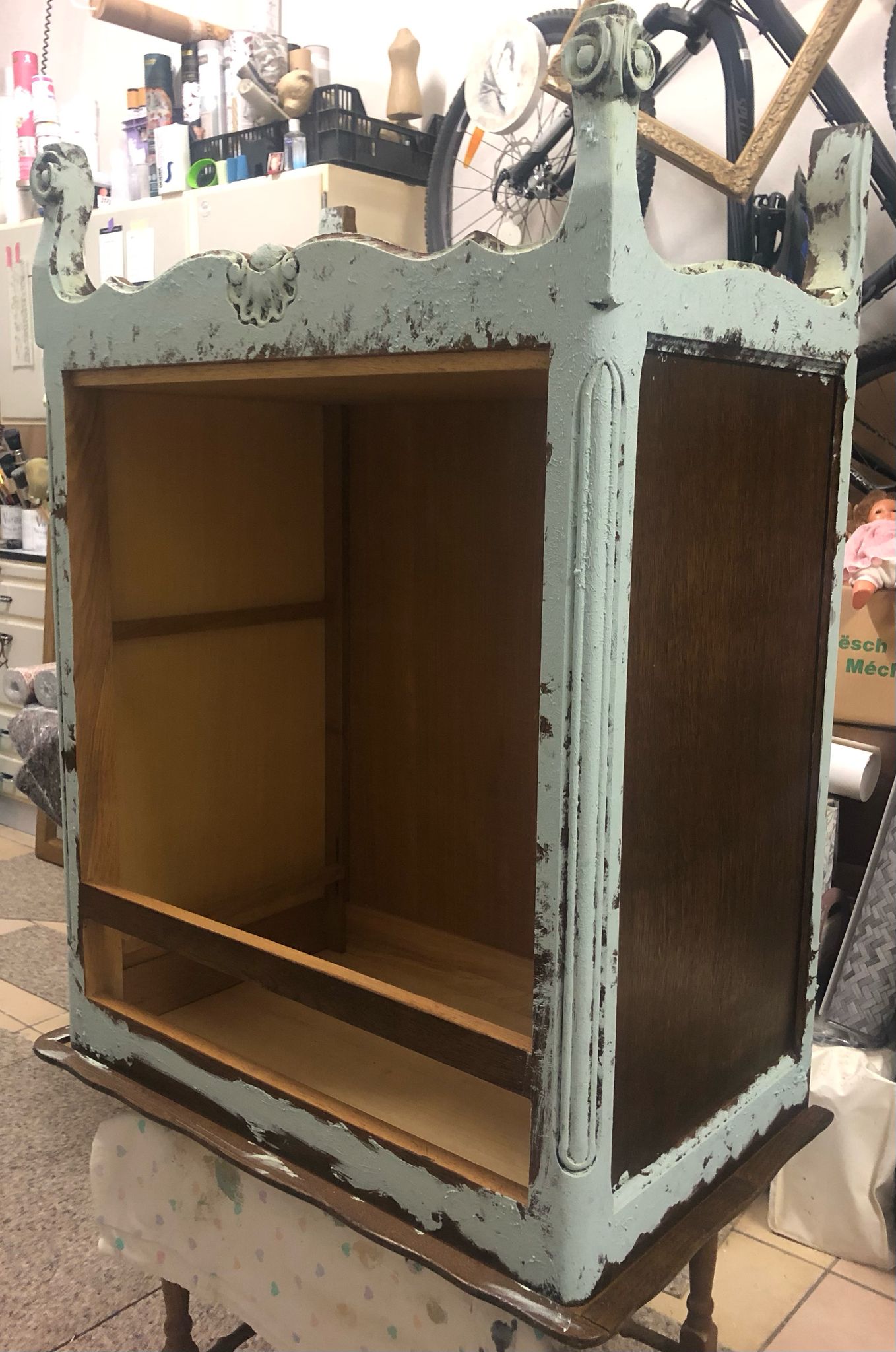 'The King's Fool' - Oakwood Commode